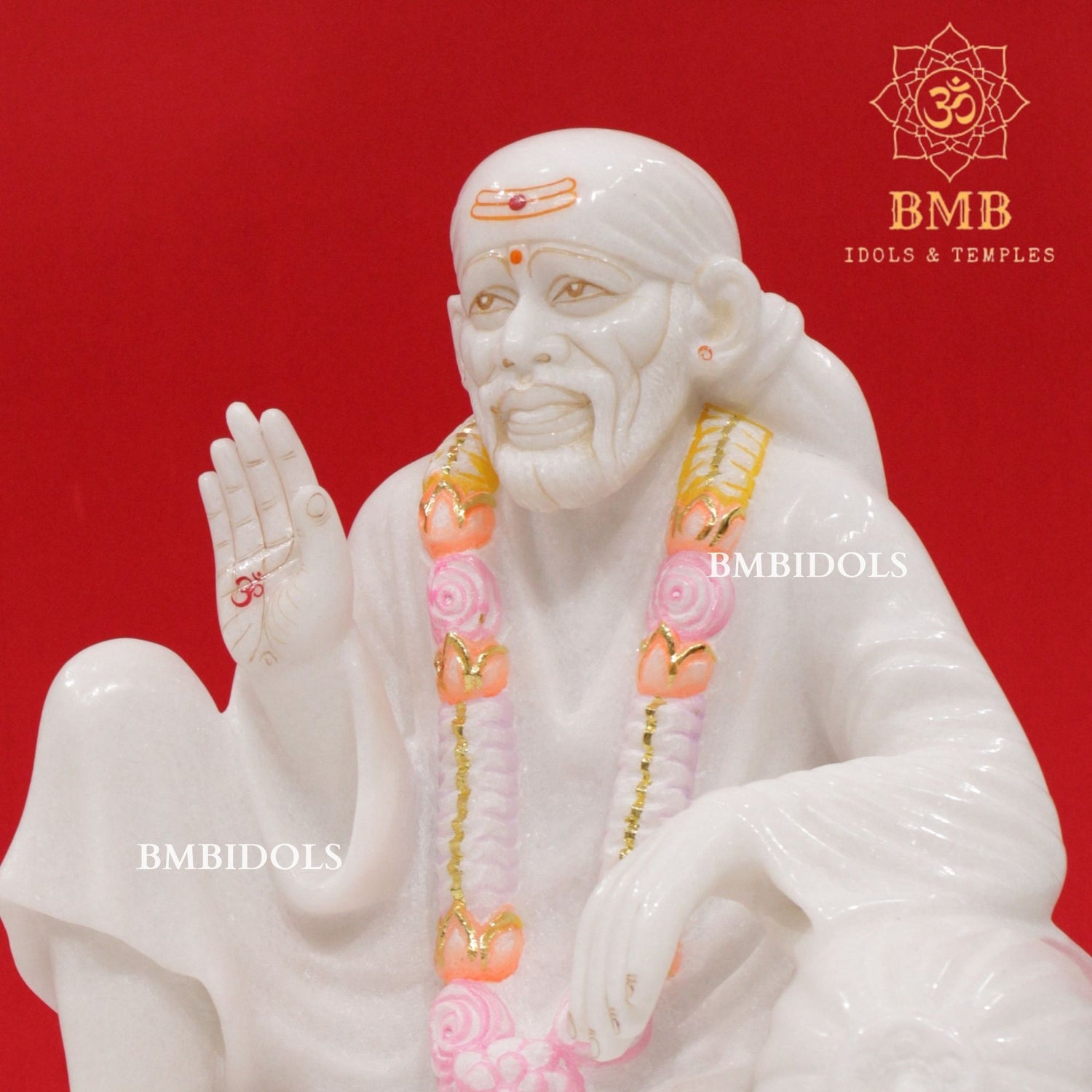 Dwarka Mai Sai Baba Statue